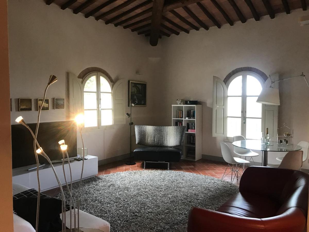 Ferienwohnung Borgo Di Colleoli Exterior foto